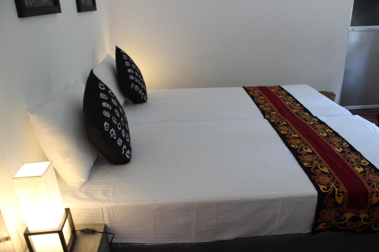 Selyna Sky Terrace Bed & Breakfast Kandy Exterior photo
