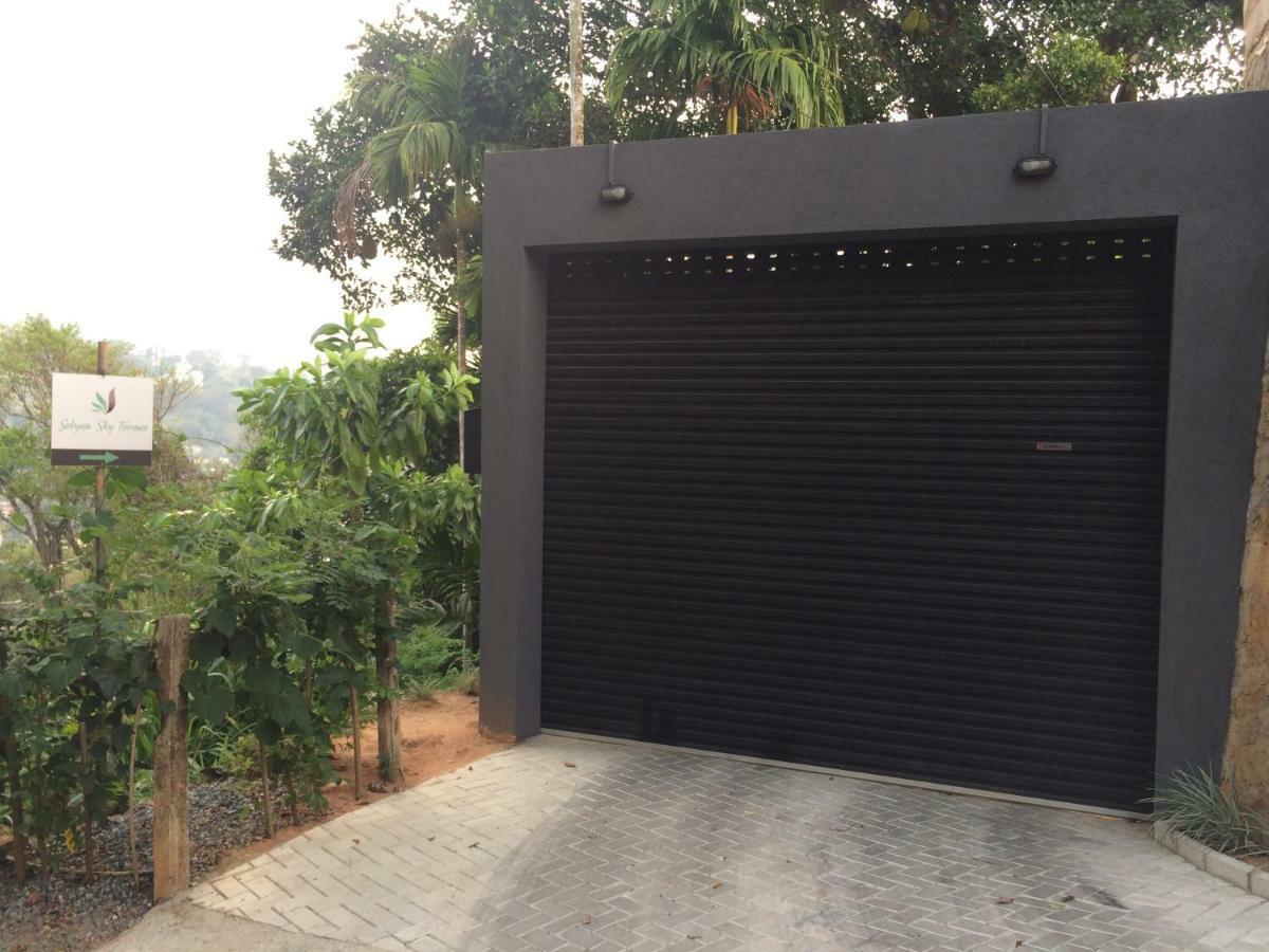 Selyna Sky Terrace Bed & Breakfast Kandy Exterior photo